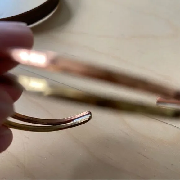 Sergio Lub Wave Cuff Bracelet Gold Copper Brass - Picture 7 of 9